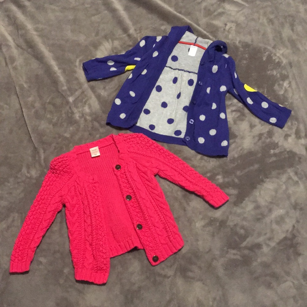 2 sweaters